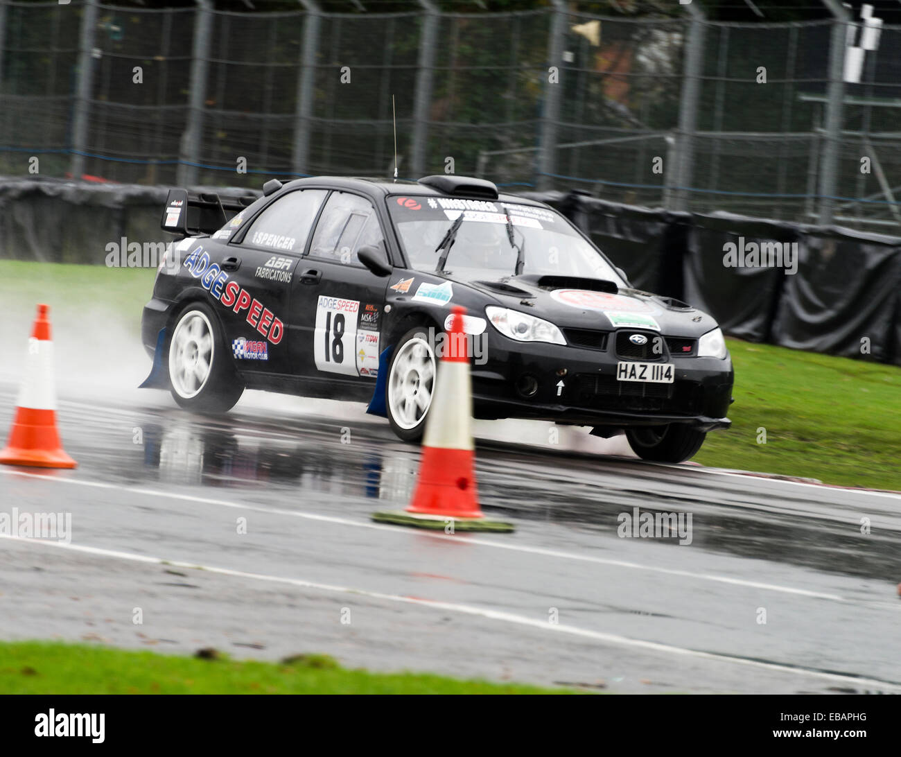 Subaru Impreza Teilnahme an Wertungsprüfungen von Neil Howard Memorial-Rallye am Oulton Park Cheshire England Vereinigtes Königreich UK Stockfoto