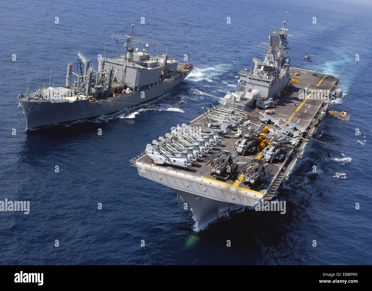 US Naval zentrale Befehl Bereich der Verantwortung-(3. März 2007) das Mehrzweck amphibischer Angriff Schiff USS Bataan (LHD-5) Stockfoto