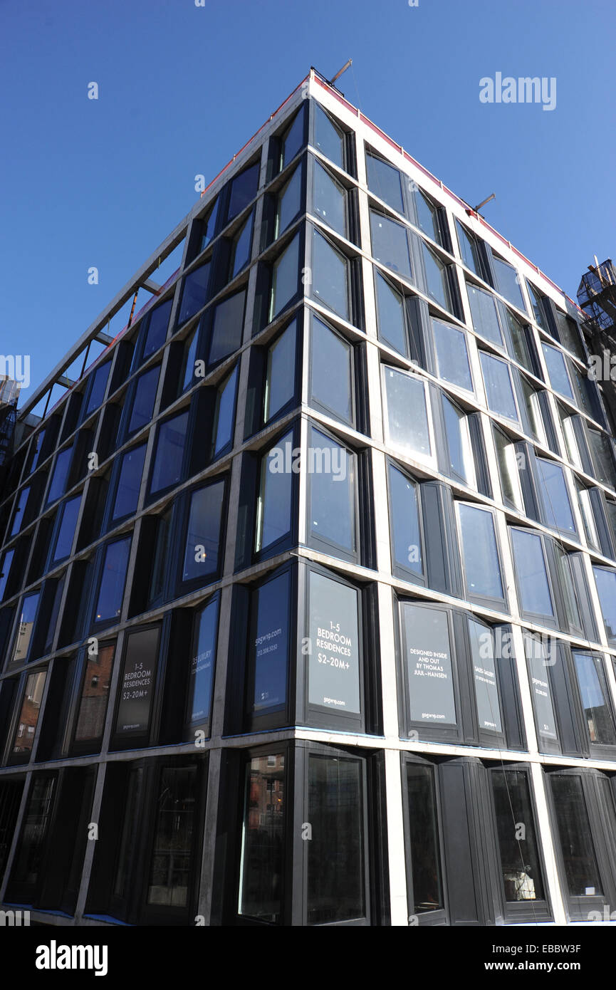 Manhattan New York USA November 2014 - teure Immobilien zum Verkauf in zwischen 2 Millionen Dollar mit Blick auf High Line Stockfoto