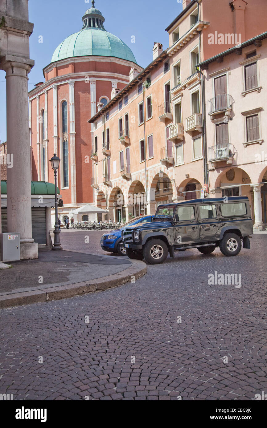 Die Stadt Oa Vicenza, ist eine kleine Stadt, aber es hat seinen fairen Anteil an Tourismus. die Stadt ist bekannt als die Geburt von Andrea P Stockfoto