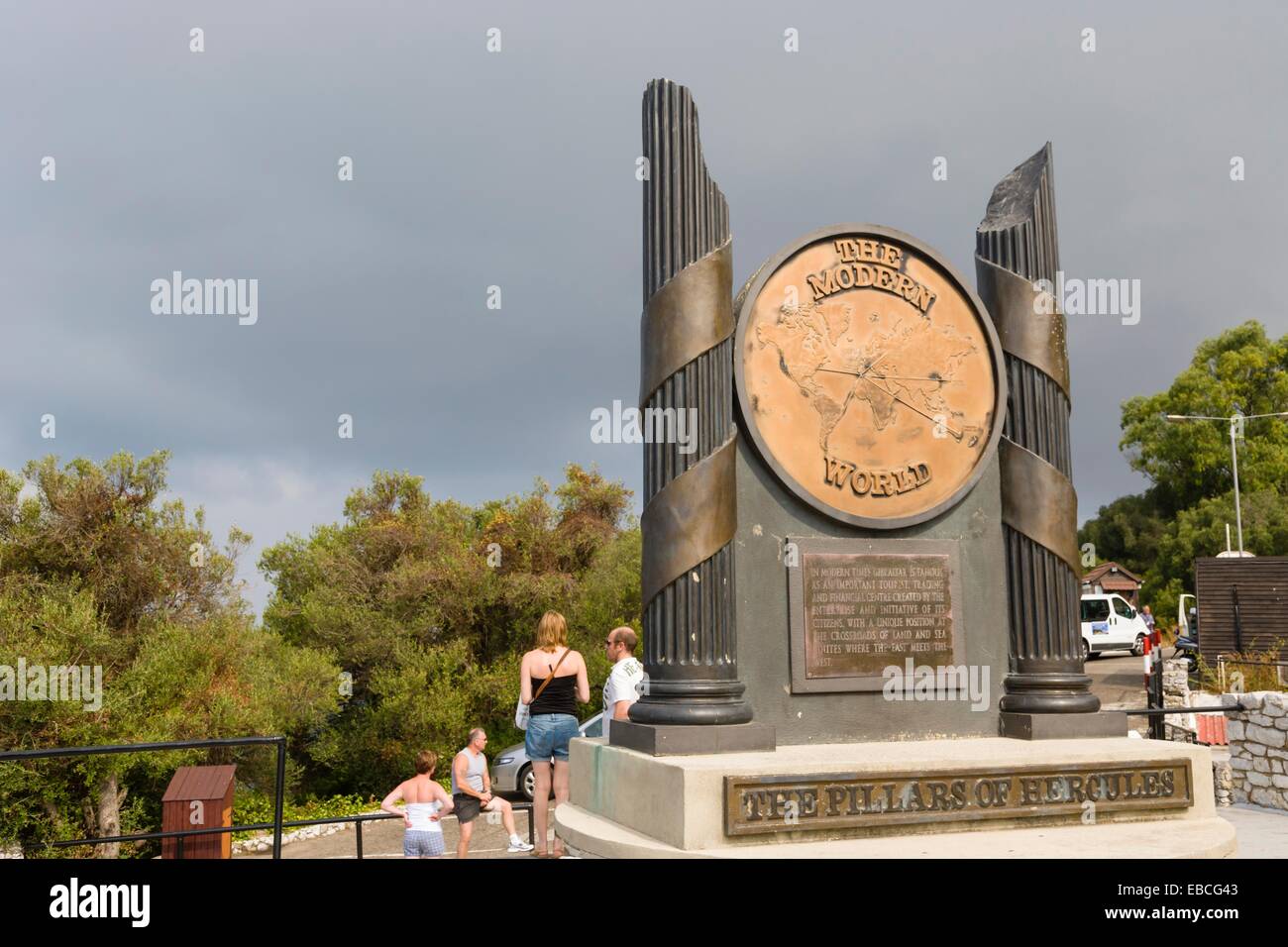 Denkmal für die Säulen des Herakles auf Gibraltar Stockfotografie Alamy