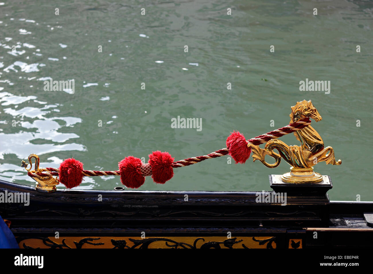 Italien San Marco in Venedig Gondel Detail am Dorsoduro-Kanal Stockfoto