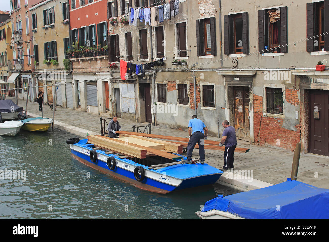 Venedig Italien Cannaregio Viertel Arbeiter Stockfoto