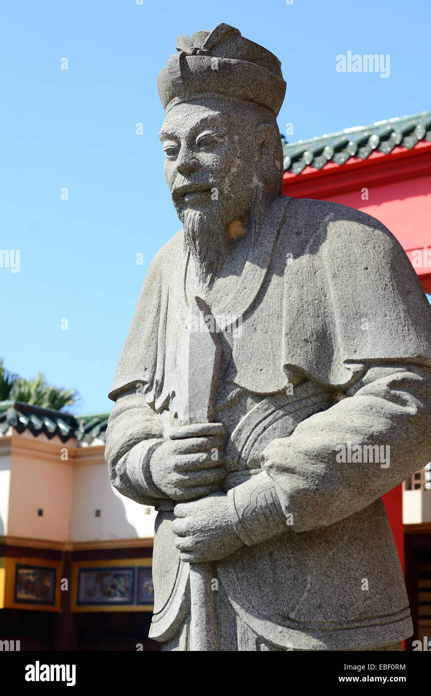 schöne chinesische Art Gottheit Riese, der den Tempeleingang zu schützen Stockfoto