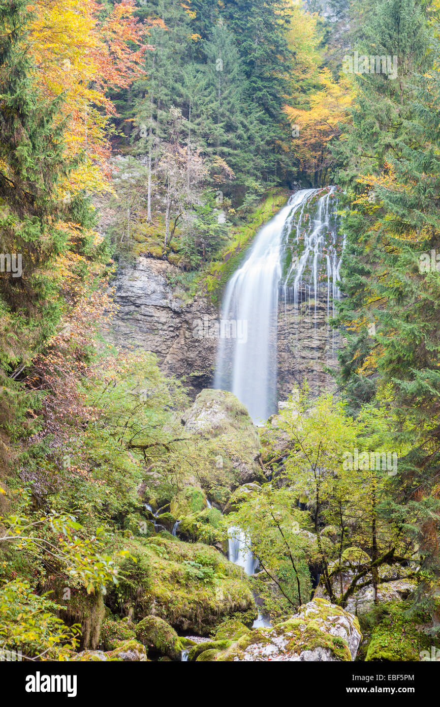 Cirque de Saint Même in der Nähe von Saint-Pierre Entremont, Parc Naturel De La Chartreuse, Savoie, Rhône-Alpes, Frankreich Stockfoto