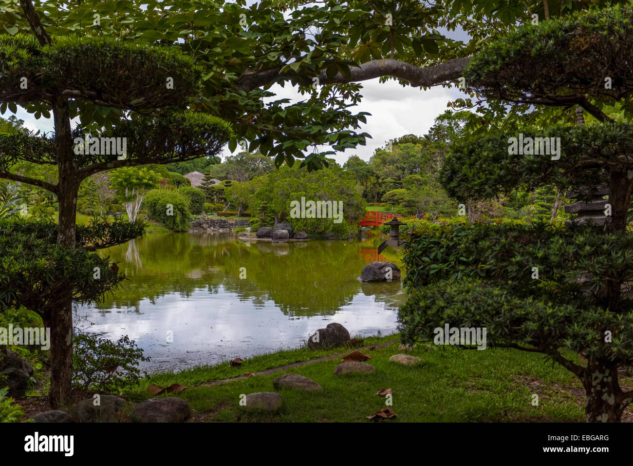 See im japanischen Garten an der Jardin Botanico nationalen "Dr. Rafael María Mosoco", nationale botanische Garten, Santo Domingo, Stockfoto