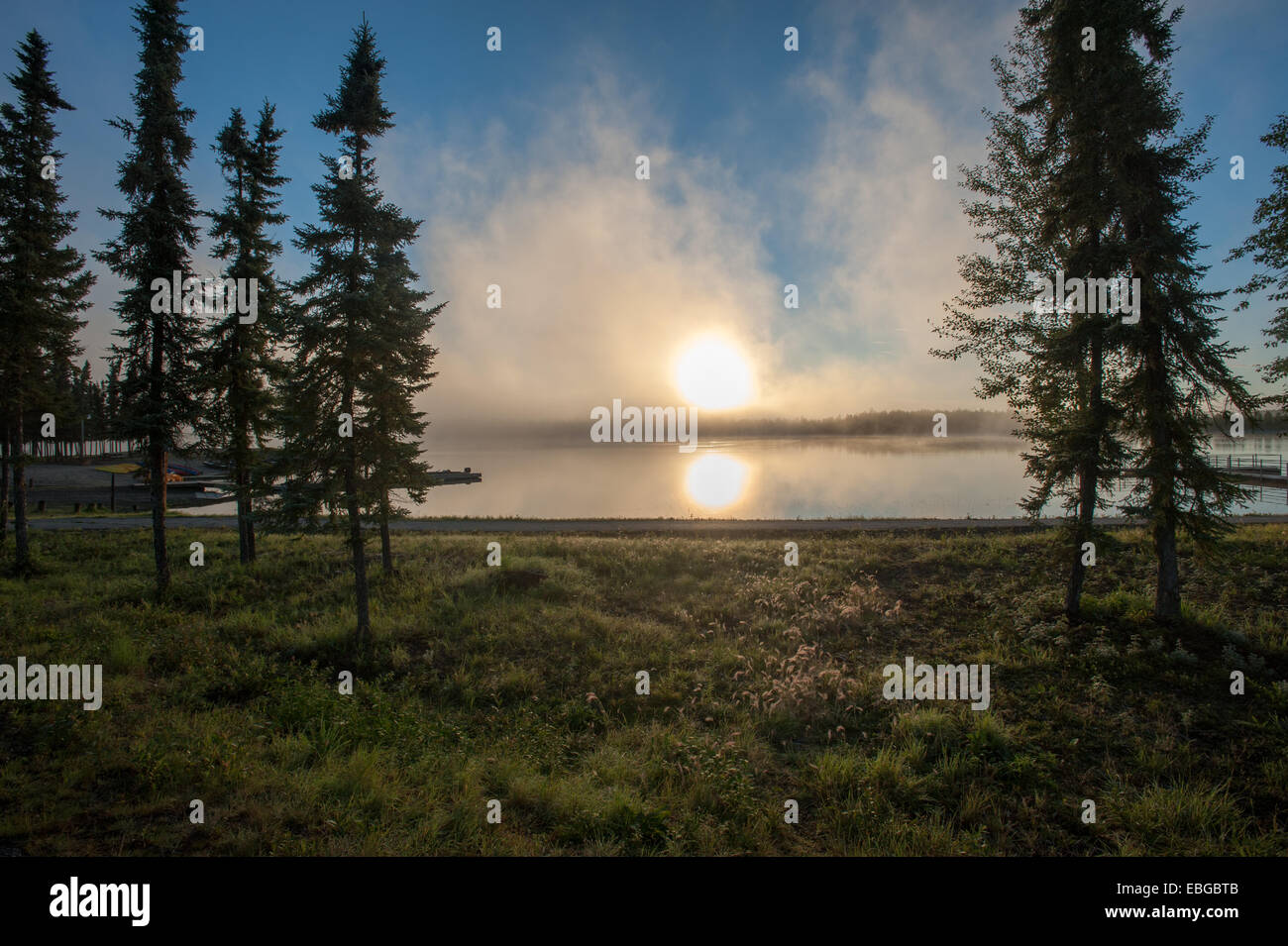 Sonnenuntergang über Chena Seen Naherholungsgebiet, Alaska Stockfoto