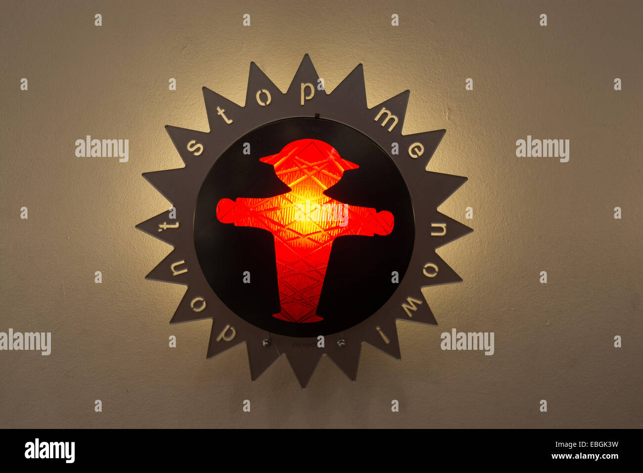 Die ostdeutschen Fußgängerampel Symbole oder "nachberufliche Männer" Berlin geboren und aufgewachsen sind. Sie entstand am 13. Oktober Stockfoto