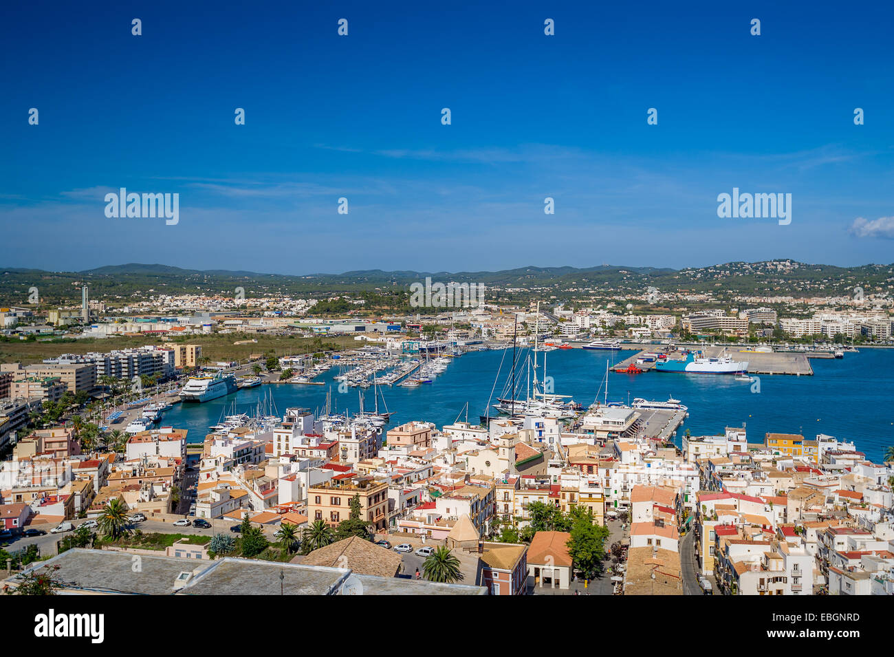 Spanischer Hafen In Marokko 5 Buchstaben Spanischer yachthafen -Fotos und -Bildmaterial in hoher Auflösung – Alamy