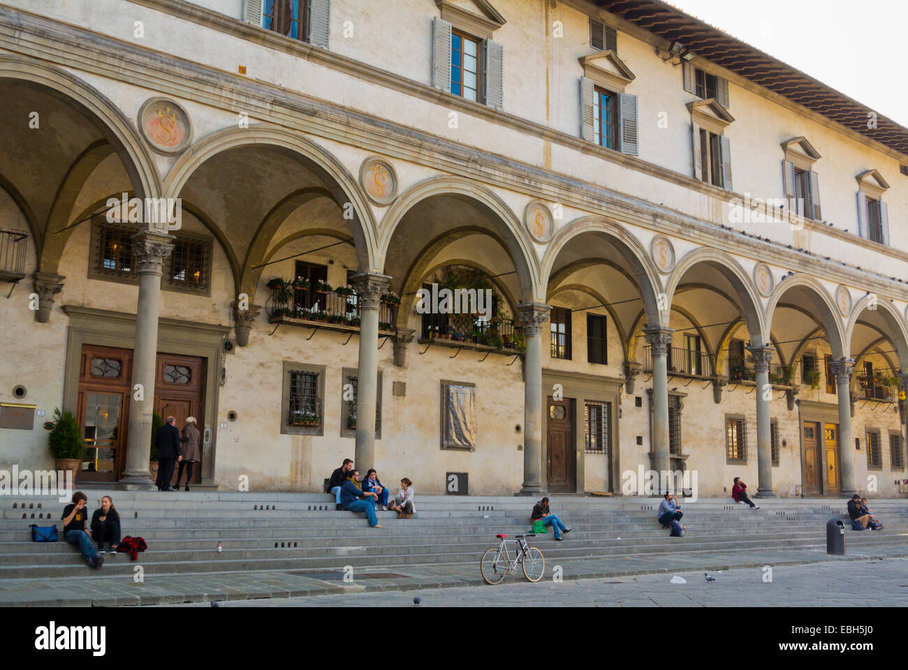 Ospedale Degli Innocenti, Piazza SS Annuziata Quadrat, Florenz, Toskana, Italien Stockfoto