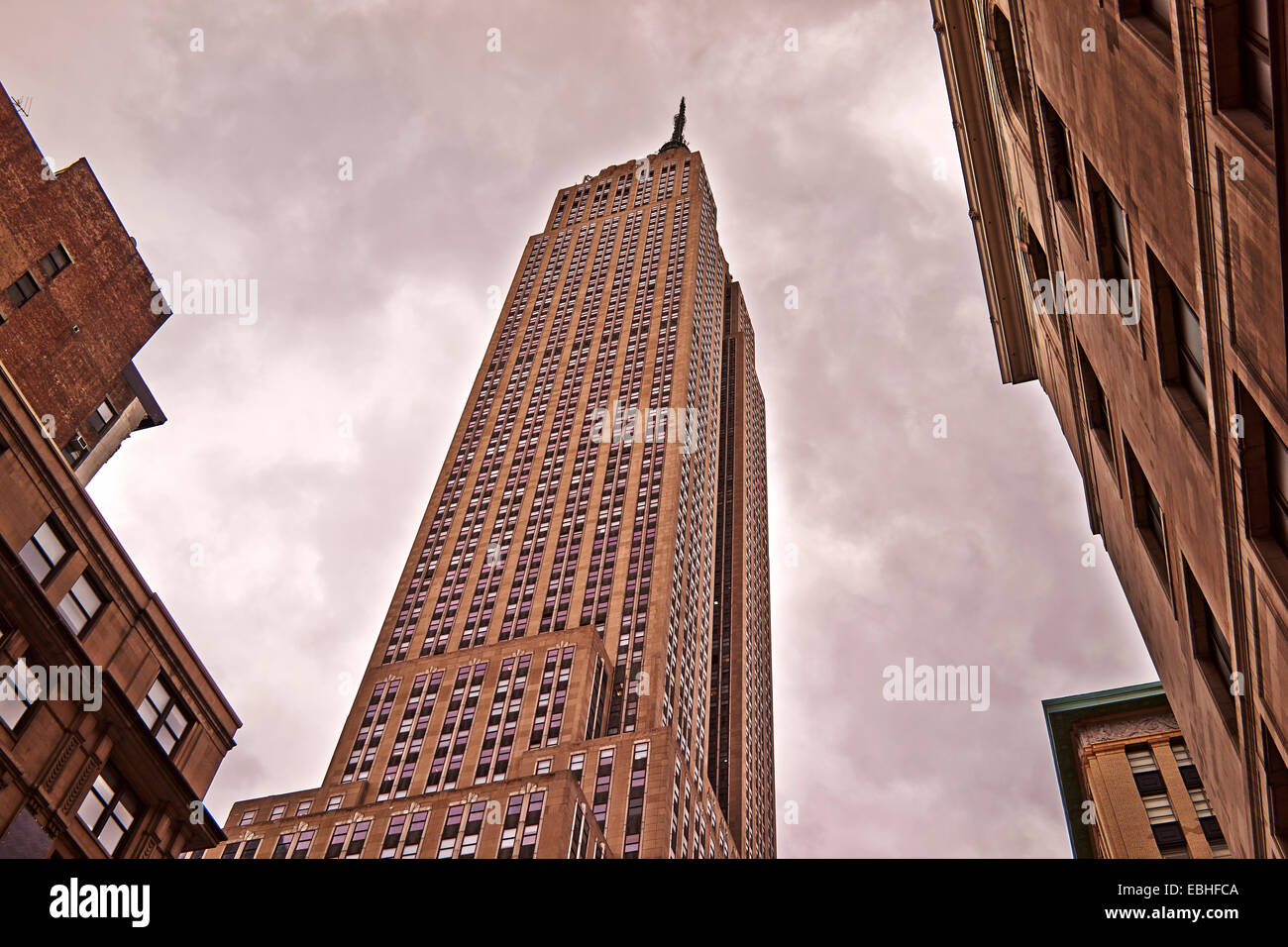 Niedrigen Winkel Ansicht von Wolkenkratzern, Brooklyn, New York, USA Stockfoto