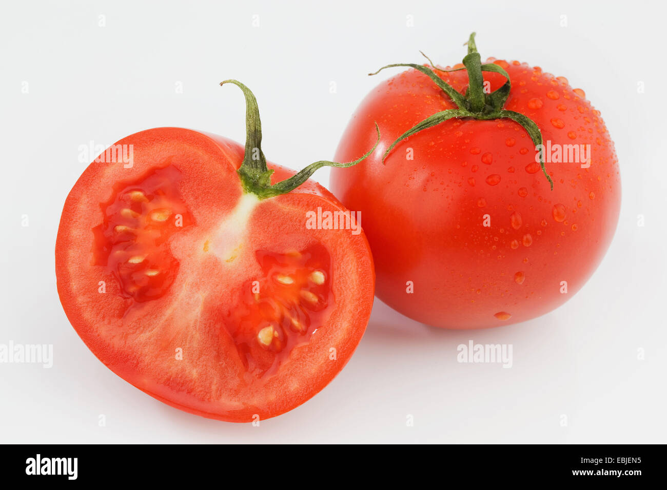 Tomate (Lycopersicon Lycopersicum), geschnittene Tomaten Stockfoto