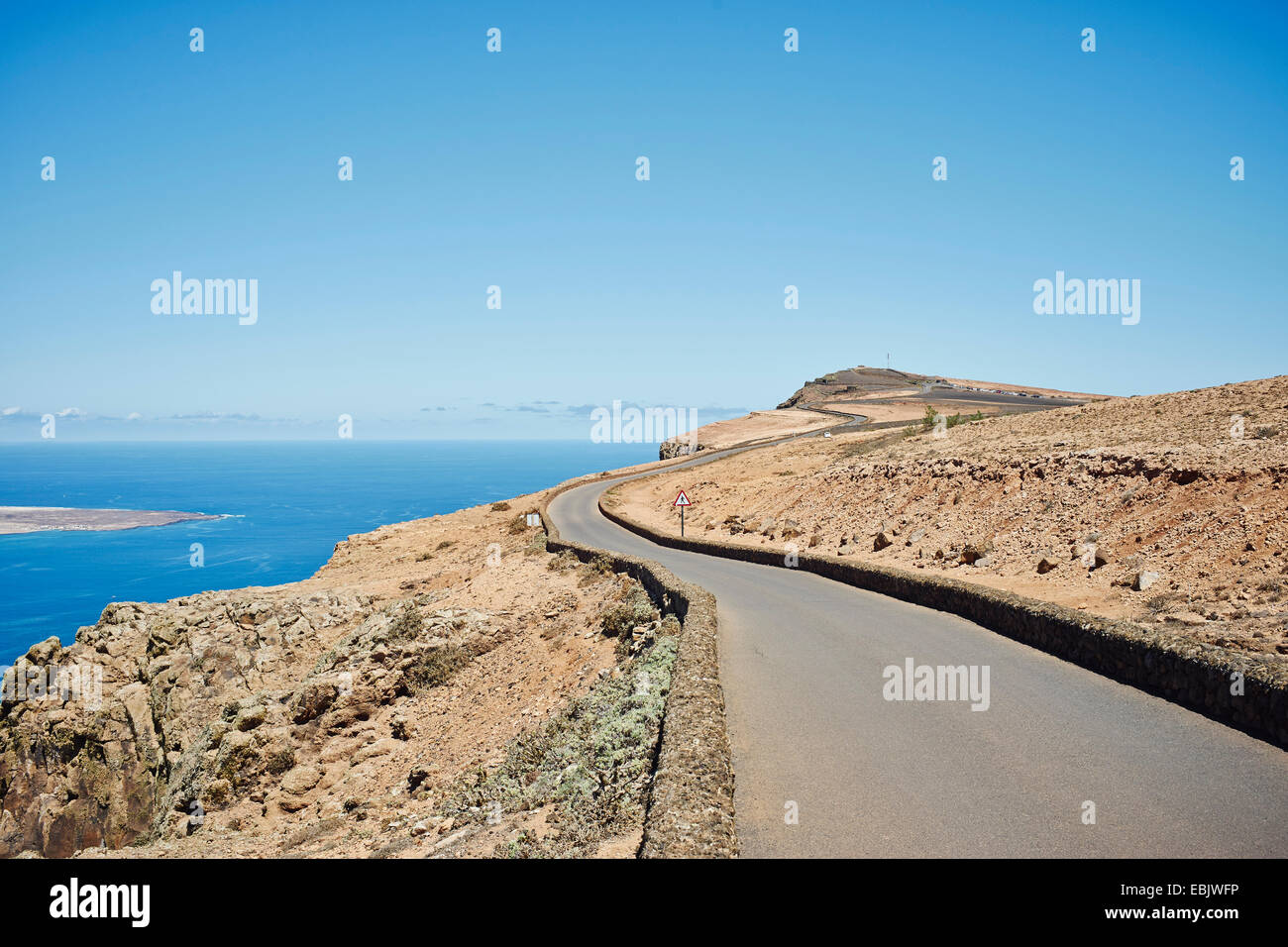 Küstenstraße, Lanzarote, Spanien Stockfoto