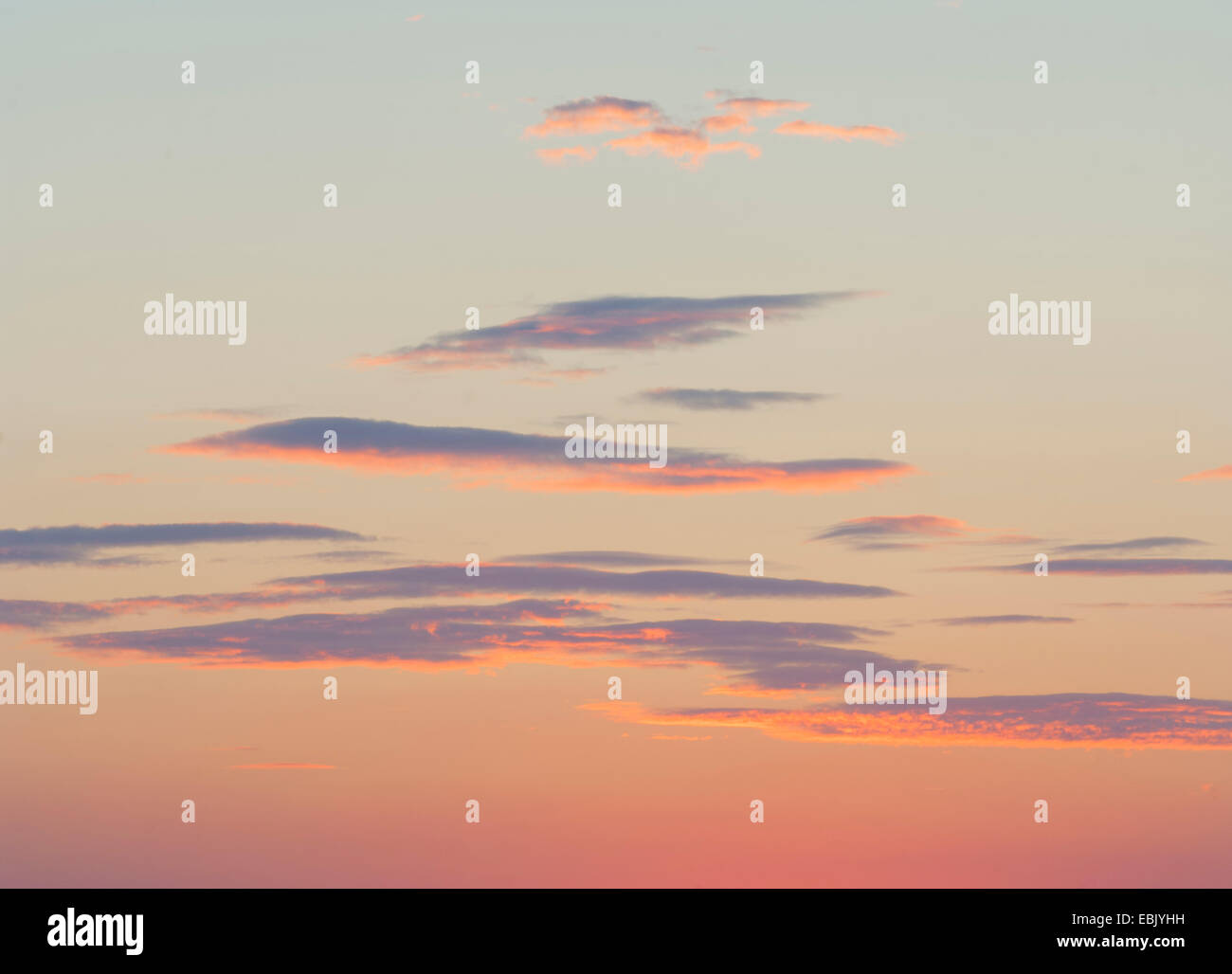 Sonnenuntergang Dämmerung Wolken Himmel Stockfoto