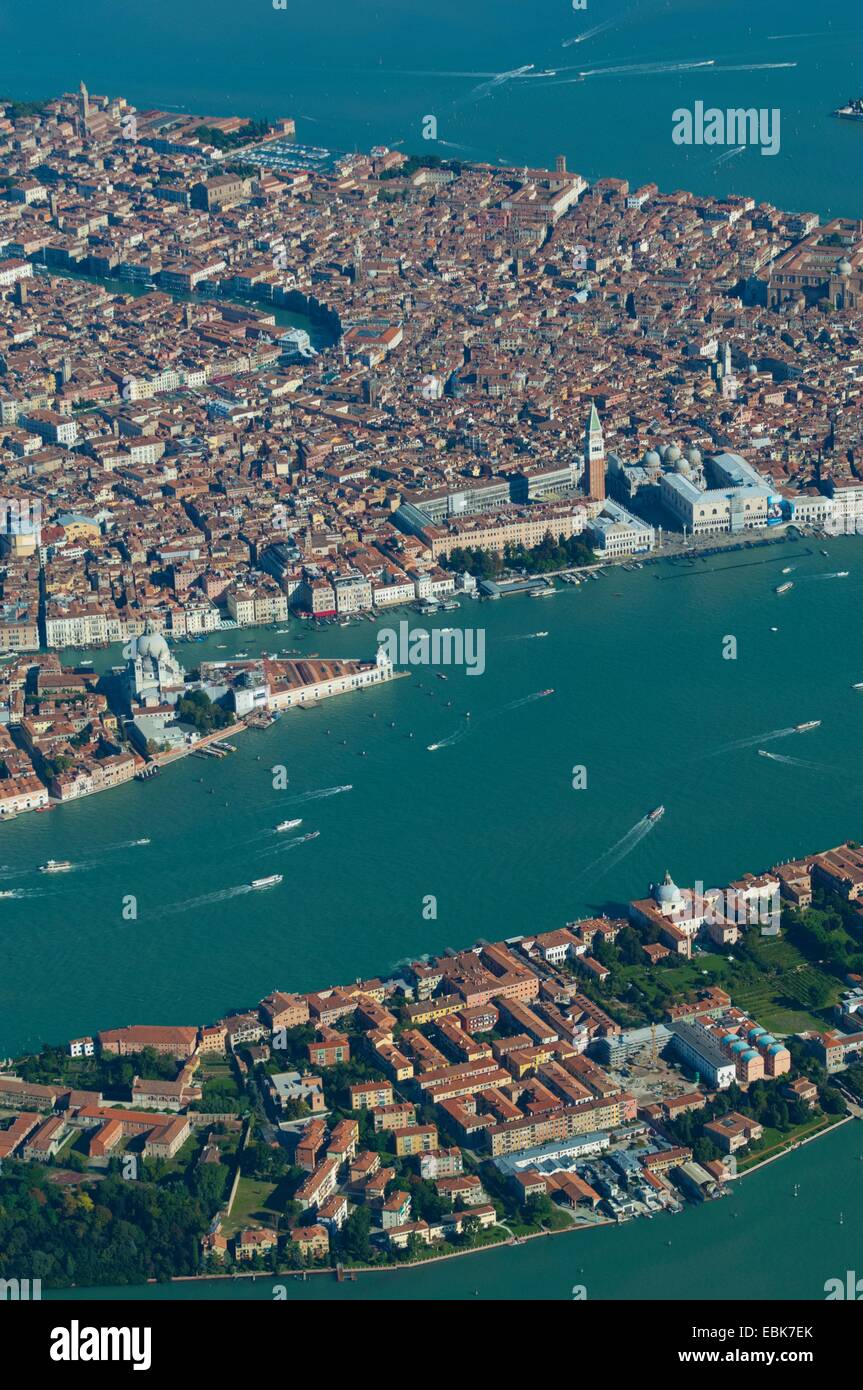 Luftaufnahme der Giudecca und Venedig, Italien, Europa Stockfoto