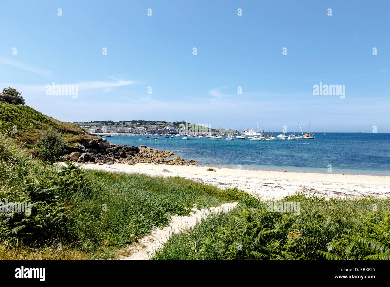 Str. Marys Hafen ist im Besitz und verwaltet von Herzogtum von Cornwall, Gutsbesitzer von Isles of Scilly. Stockfoto
