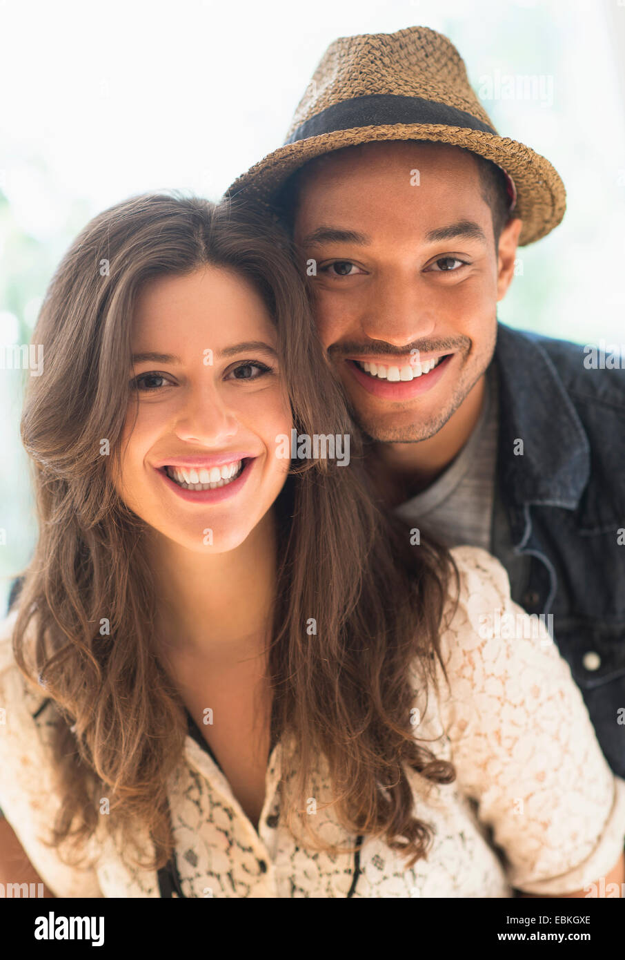 Porträt des glücklichen Paares Stockfoto