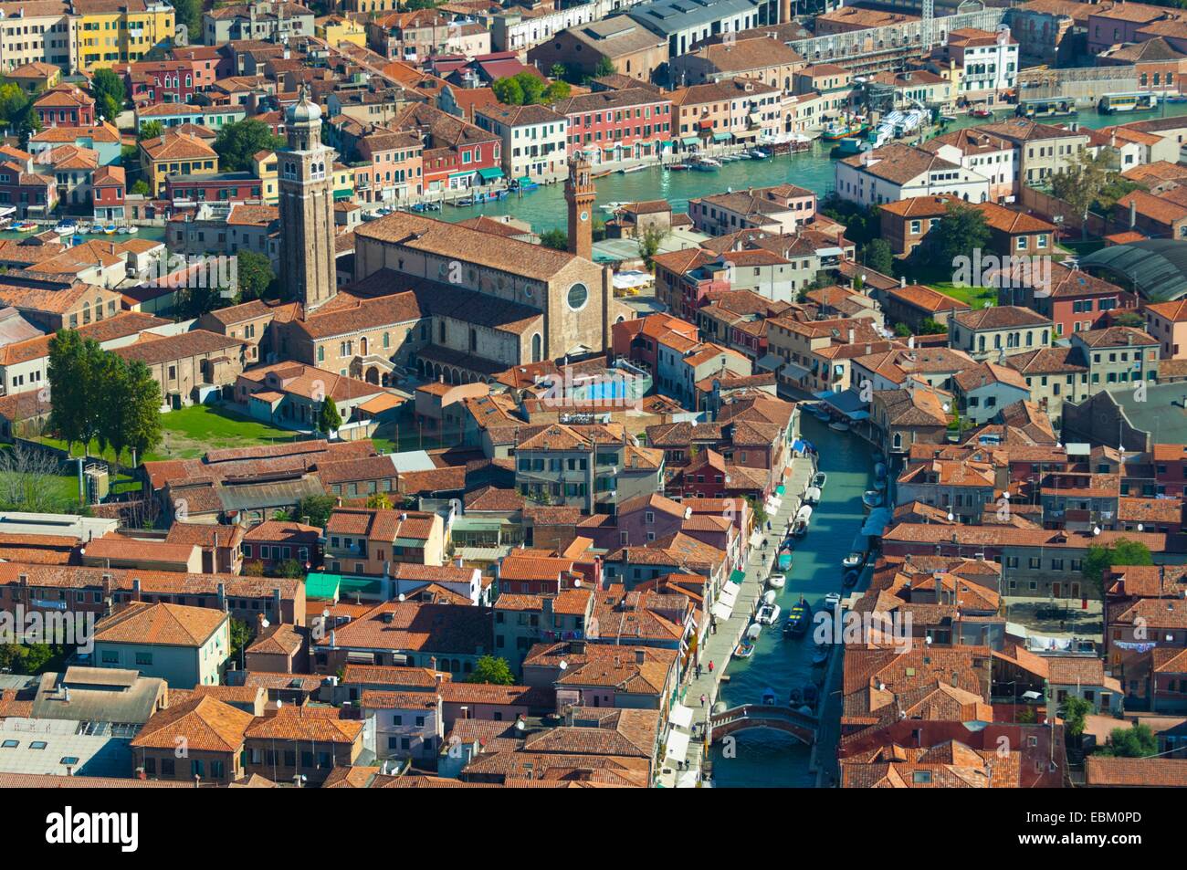 Luftaufnahme der Kirche San Pietro Martire, Insel Murano, die Lagune von Venedig, Italien, Europa Stockfoto