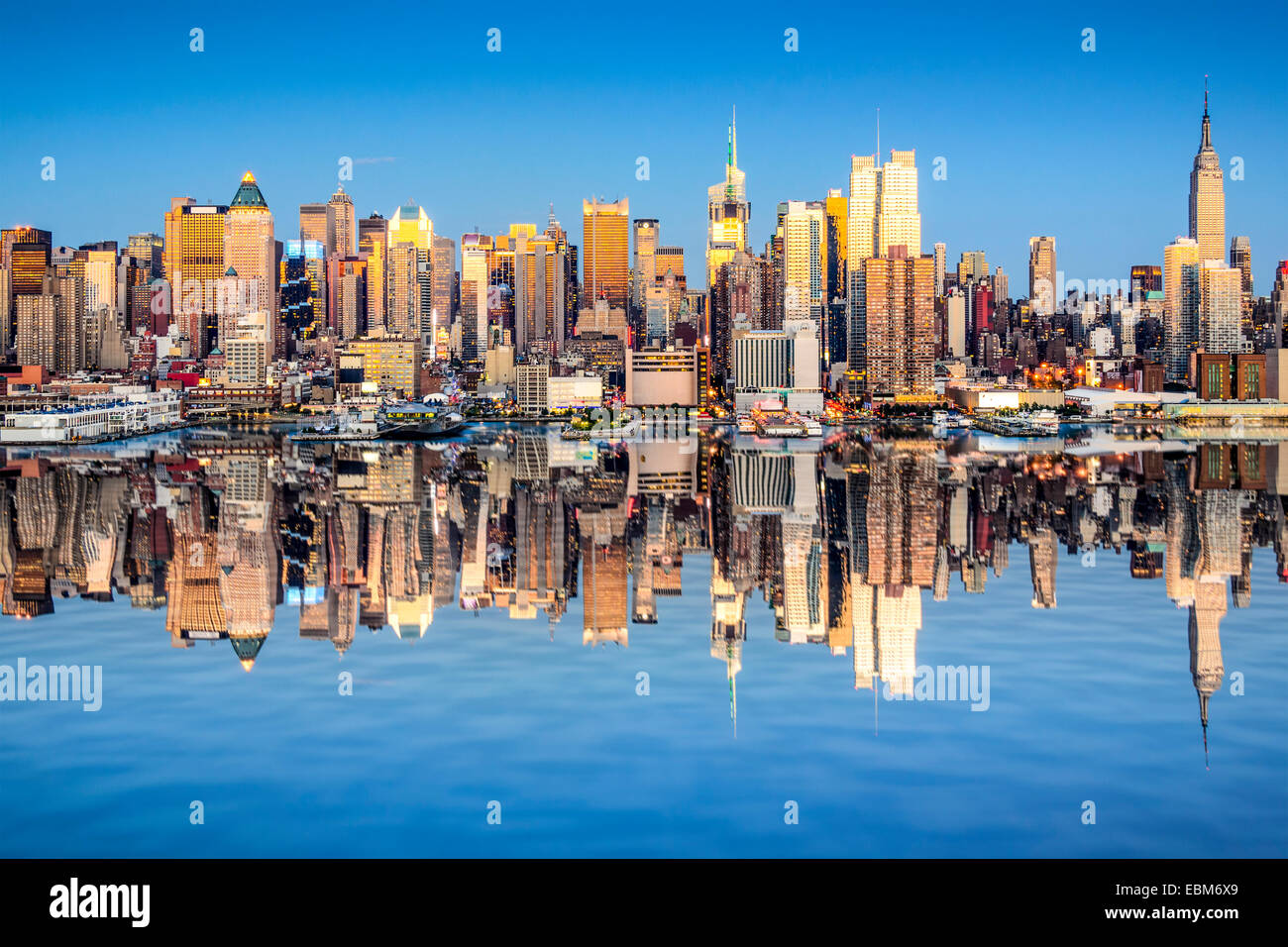 Skyline von New York City, Vereinigte Staaten von Midtown Manhattan. Stockfoto