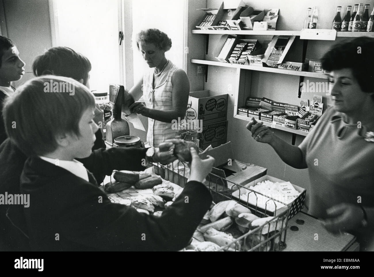 ENGLISH GRAMMAR SCHOOL TUCK SHOP im Jahr 1970. Foto Tony Gale Stockfoto