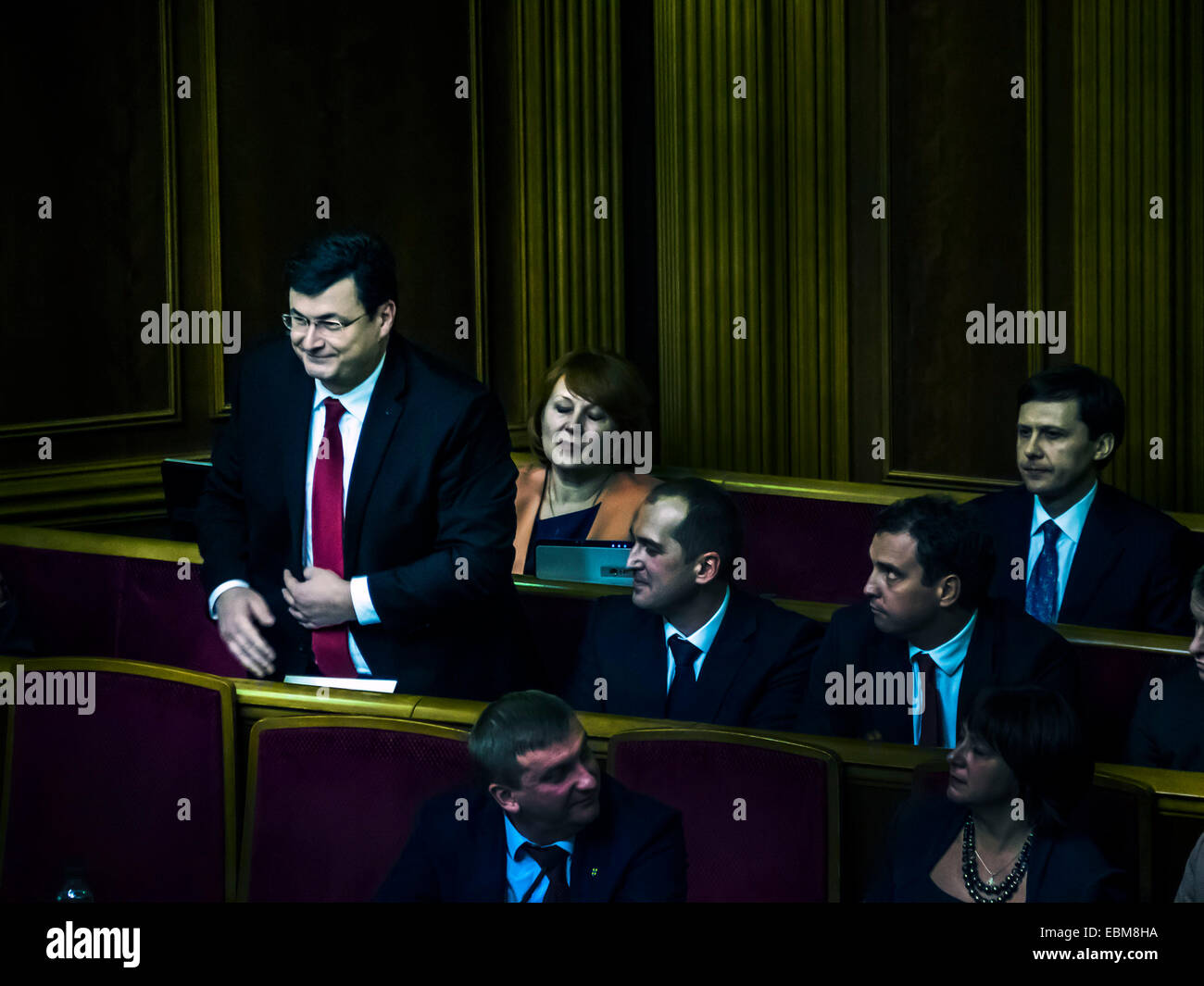 Kiew, Ukraine. 2. Dezember 2014. Der Minister für Gesundheit - ein Bürger von Georgia Alexander Kvitashvili. --Verkhovna Rada der Ukraine hat die neue Regierung verabschiedet. Für eine aktualisierte Kabinett 288 Abgeordnete gestimmt. Der neue Minister - drei Ausländer Poroschenko Dekret wurde ukrainische Staatsbürgerschaft gewährt. Als Kopf des Ministeriums der Finanzen eine US Bürger ukrainischer Herkunft Natalia Yaresko ernannt, wurde Minister für wirtschaftliche Entwicklung litauischen Aivaras Abromavicius und dem Minister für Gesundheit - ein Bürger von Georgia Alexander Kvitashvili. Stockfoto