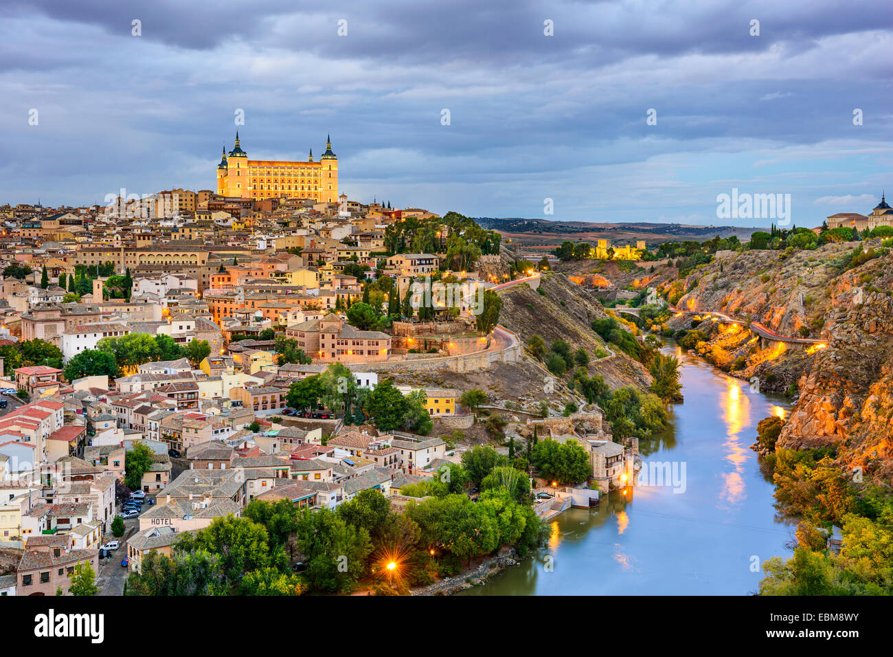 Toledo, Spanien Stadt Skyline auf den Tejo. Stockfoto