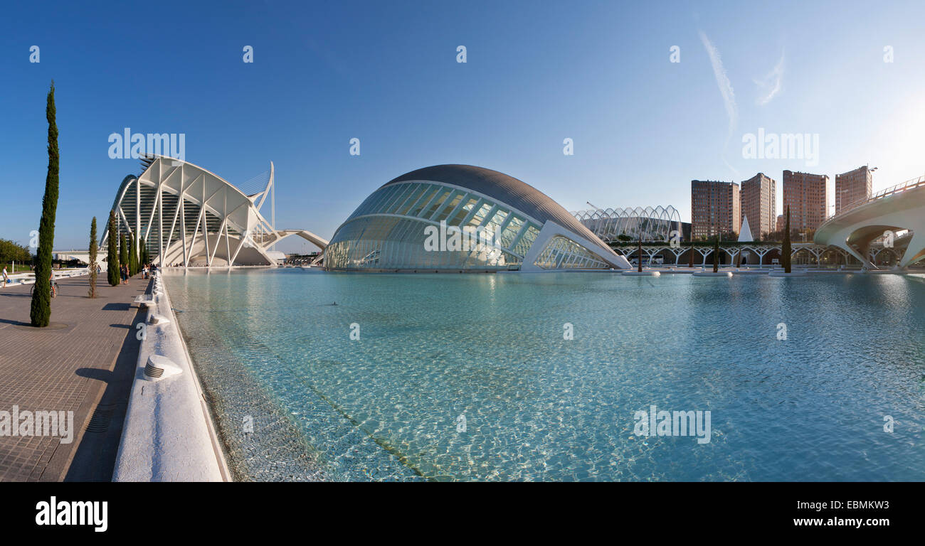 Museo de Las Ciencias Príncipe Felipe, links, 3D Kino L ' Hemisfèric, Mitte, Ciudad de Las Artes y Las Ciencias Stockfoto Museo de Las Ciencias Príncipe Felipe, links, 3D Kino L ' Hemisfèric, Mitte, Ciudad de Las Artes y Las Ciencias Stockfoto