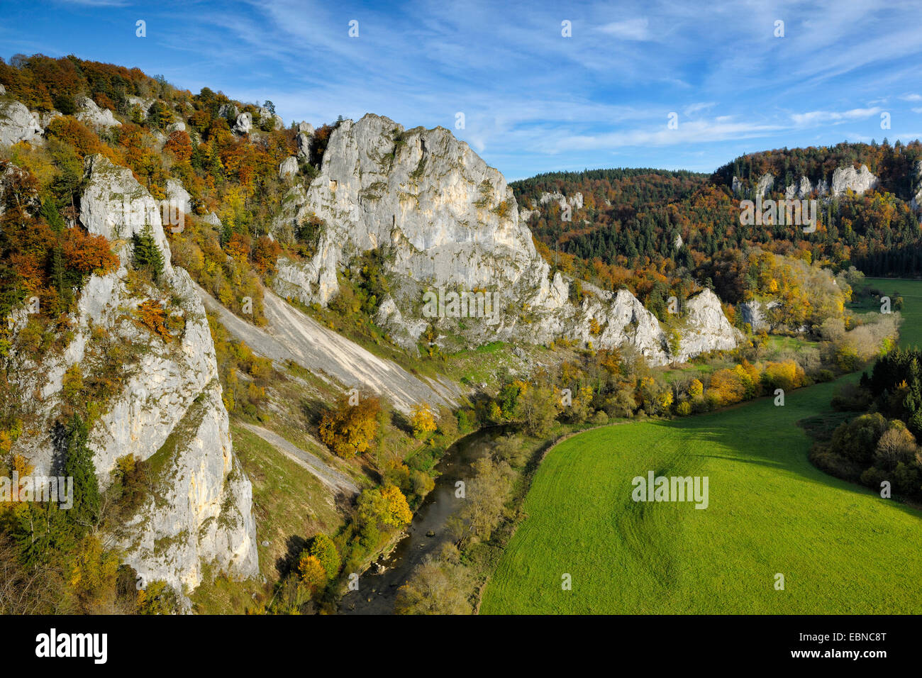 Herbst im oberen Donautal, Deutschland, Baden-Württemberg, Schwäbische Alb Stockfoto