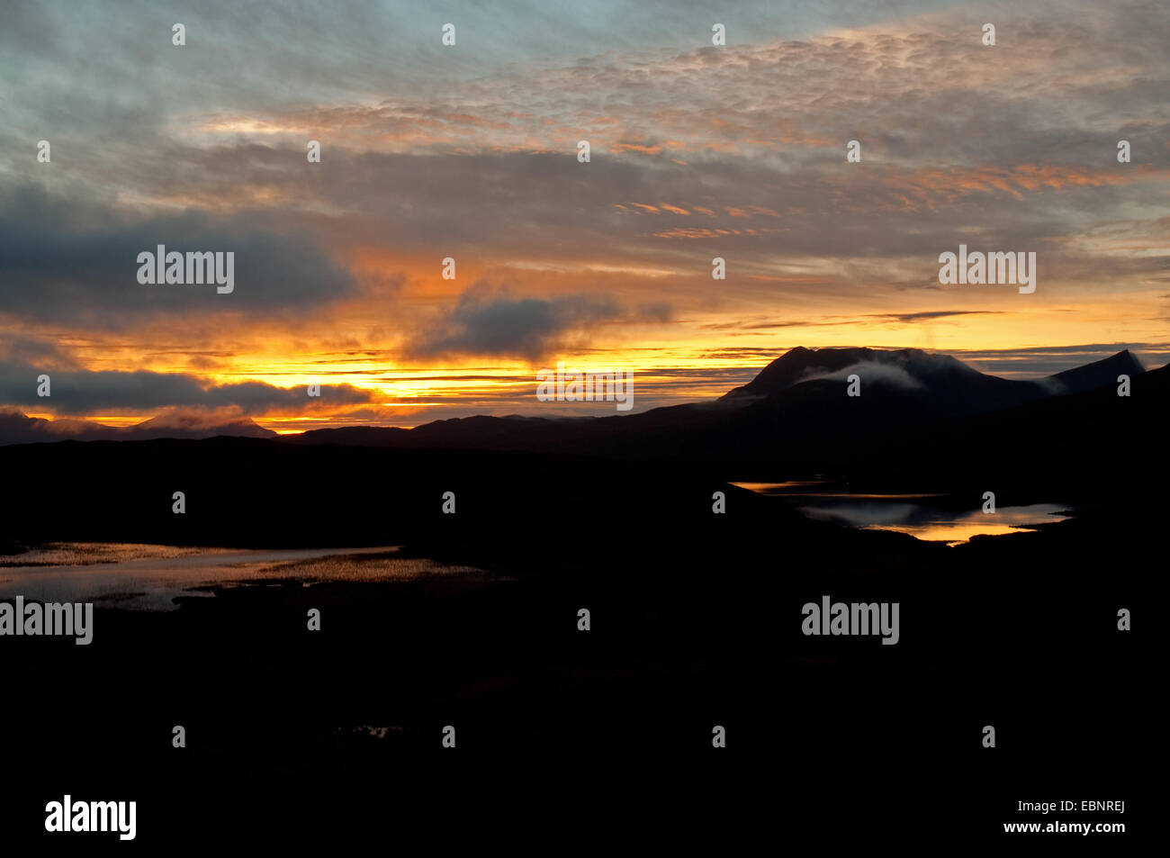 Sonnenuntergang über Ben More Coigach Stockfoto