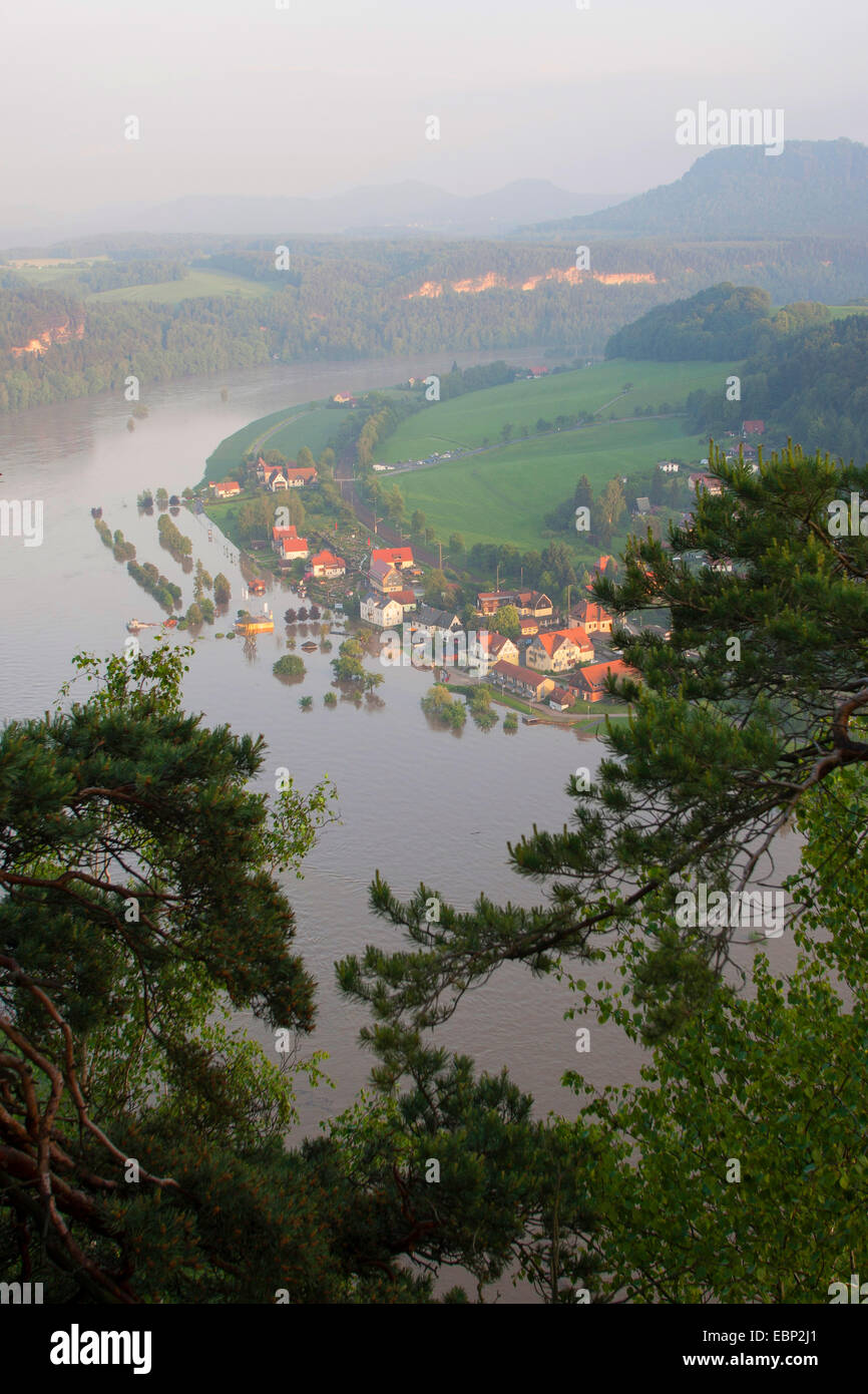 Elbe-Hochwasser im Sommer 2013, Deutschland, Sachsen, elbsandsteinge Stockfoto
