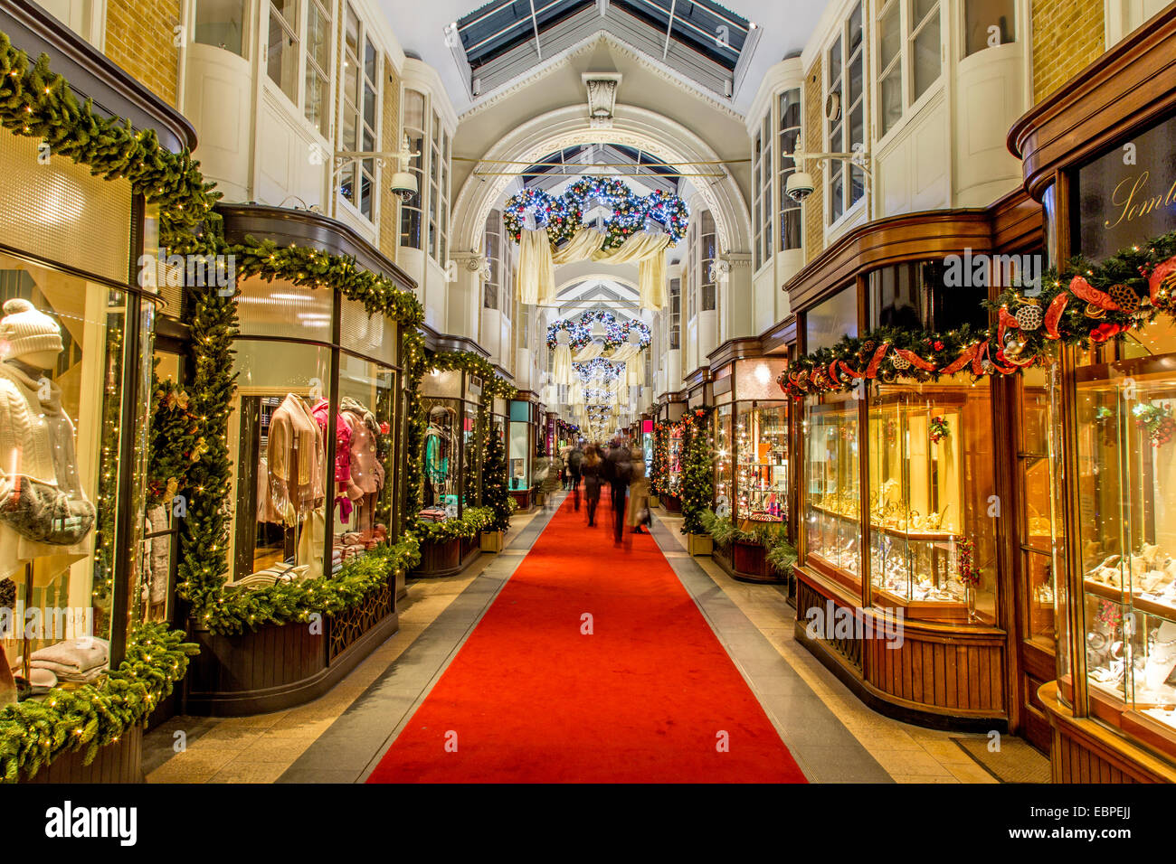 Die Burlington Arcade an Weihnachten London UK Stockfoto