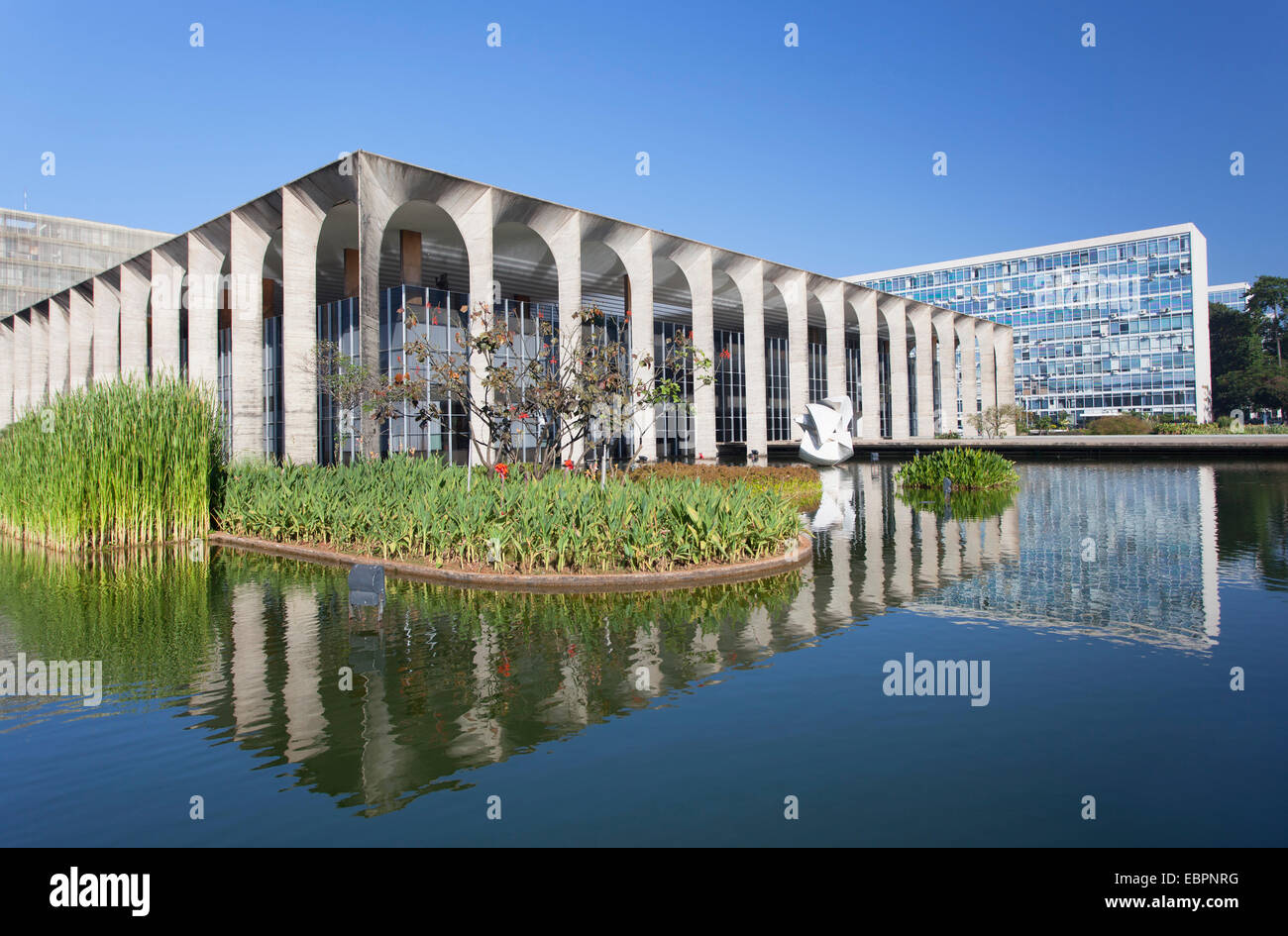 Itamaraty Palace, UNESCO-Weltkulturerbe, Brasilia, Distrito Federal, Brasilien, Südamerika Stockfoto