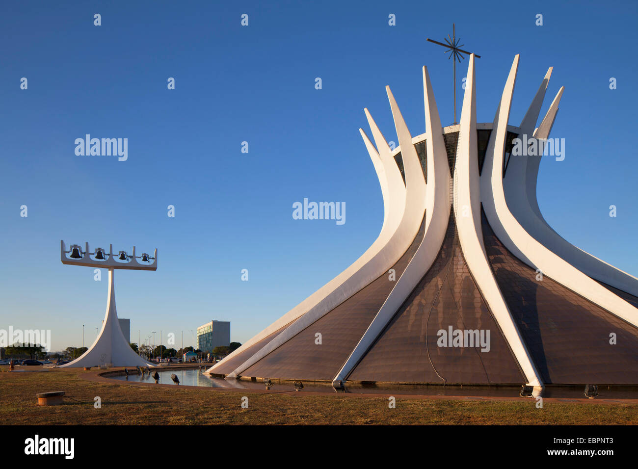 Metropolitan-Kathedrale, UNESCO-Weltkulturerbe, Brasilia, Distrito Federal, Brasilien, Südamerika Stockfoto