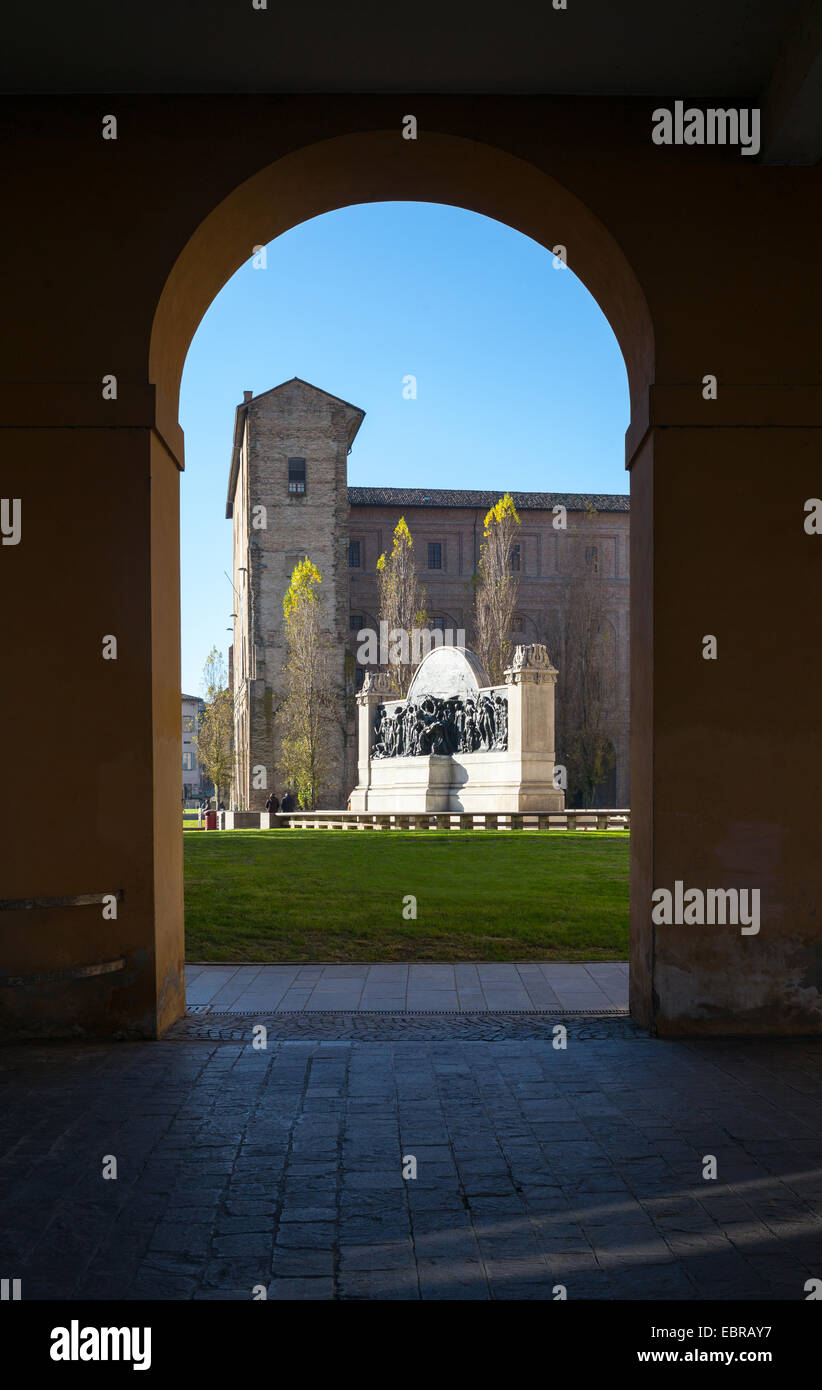 Parma, Blick auf das Monument von Giuseppe Verdi in Della Pace-Platz Stockfoto