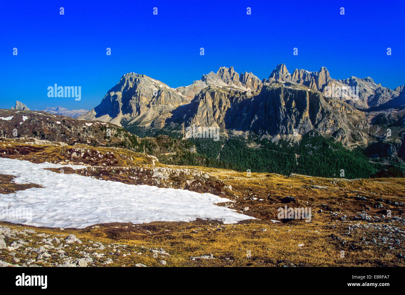 RIF Lagazuoi über Falzarego pass, Natur Park d ' Ampezzo, Dolomiten, Südtirol, Italien Stockfoto