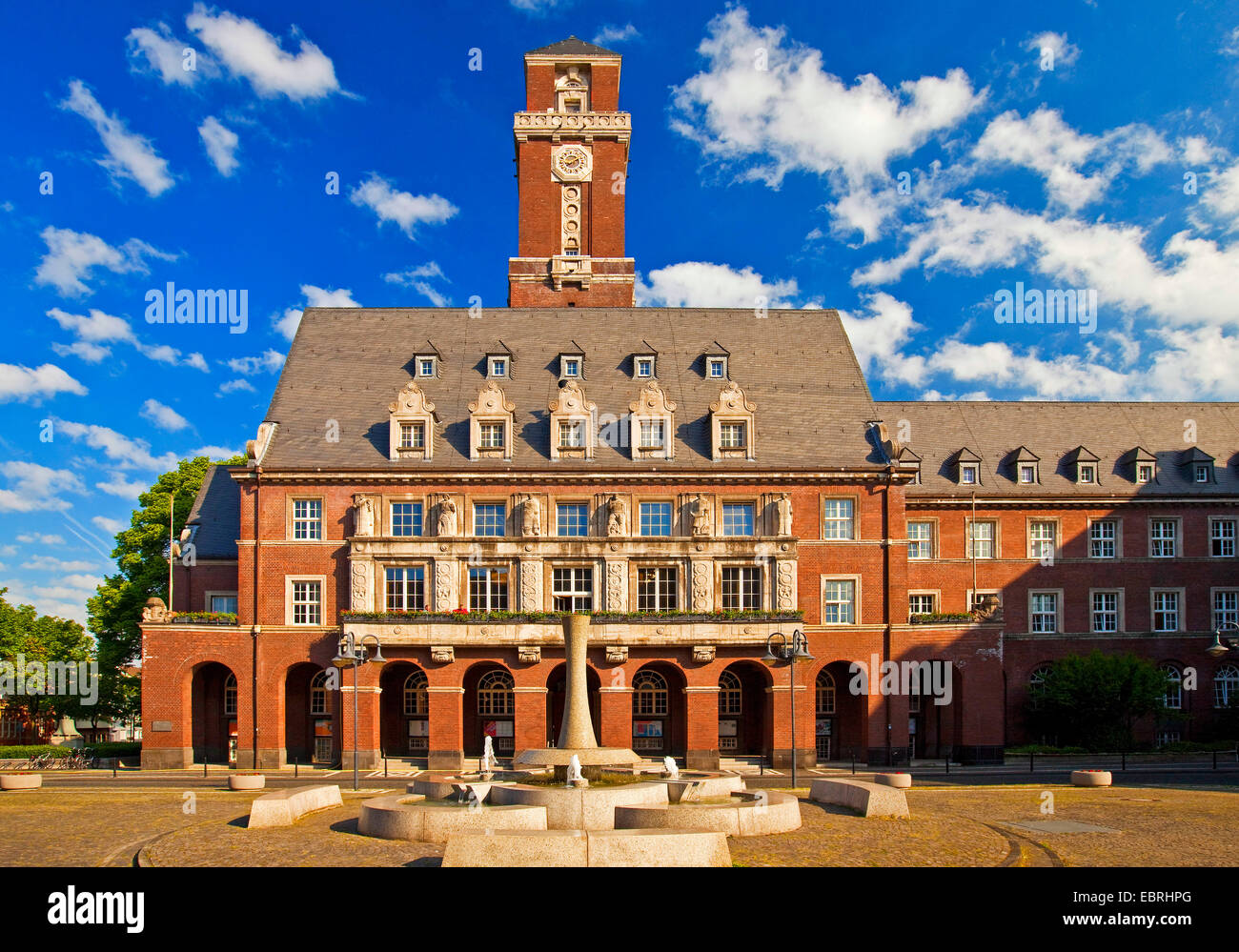 Rathaus Bottrop, Deutschland, Nordrhein-Westfalen, Ruhrgebiet, Bottrop Stockfoto