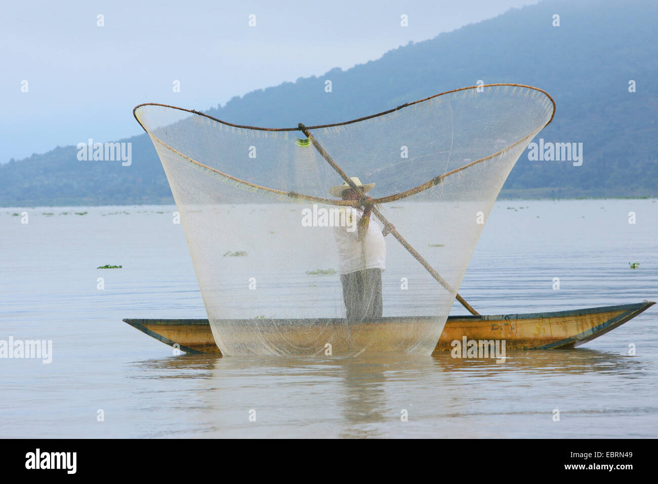 Fischer auf einem See, Mexiko, Michoacßn, Pßtzcuaro Stockfoto