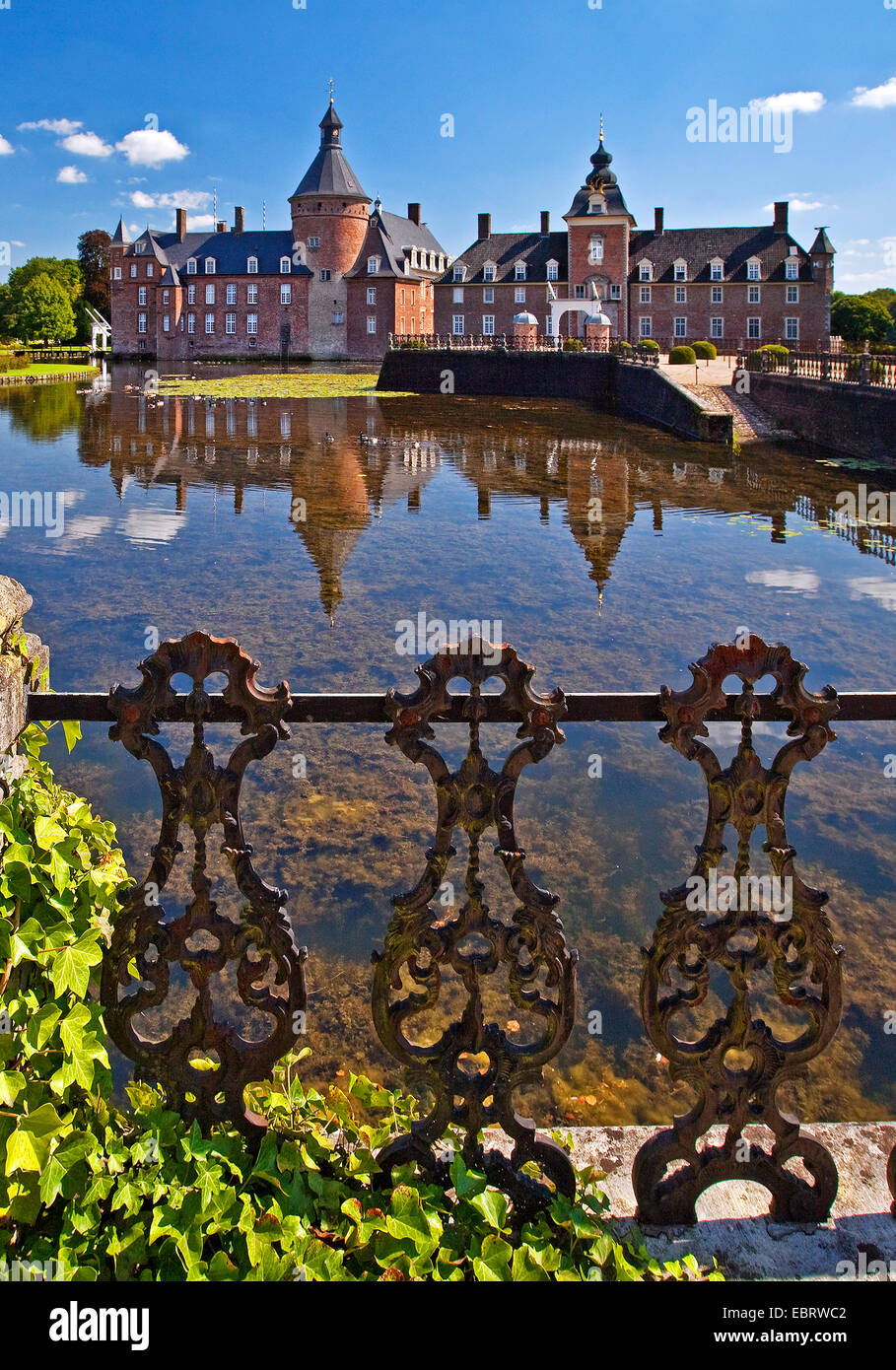 Grabenlöffel Schloss Anholt, Deutschland, Nordrhein-Westfalen, Münsterland, zurück-Anholt Stockfoto