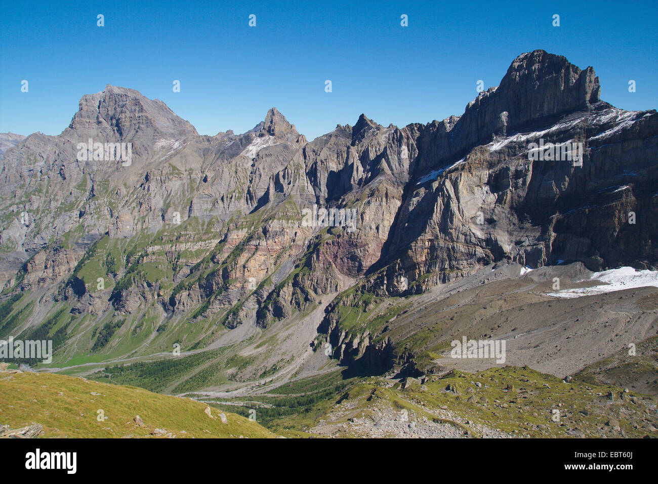Bergwelt des Grand Muveran, Petit Muveran und Dent Favre mit Morcles Falten, Schweiz, Wallis Stockfoto