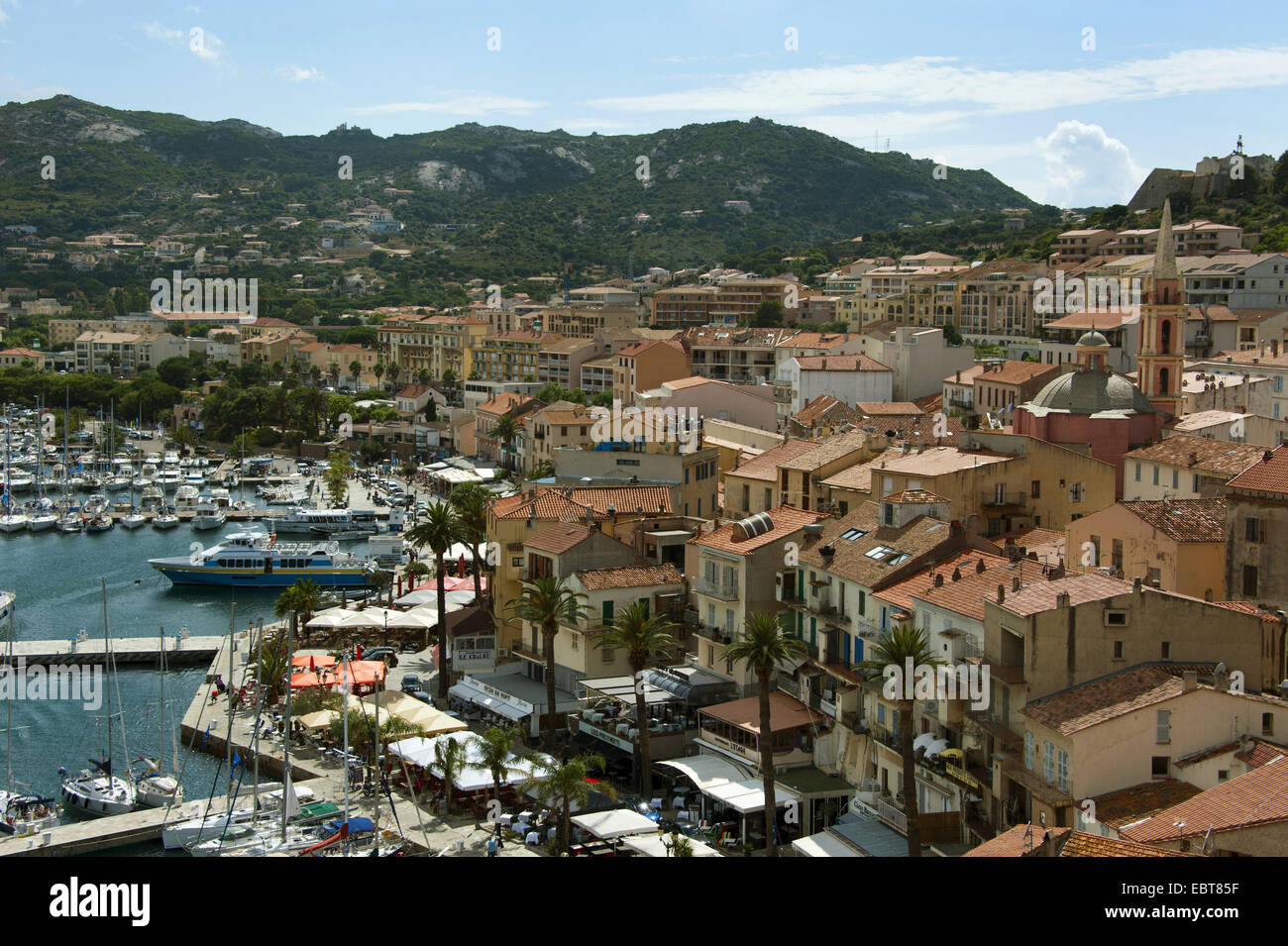 Blick von Zitadelle auf Hafen und Altstadt, Frankreich, Corsica Stockfoto