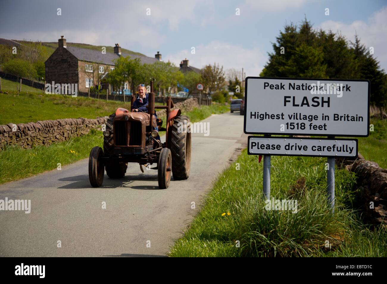 Flash, höchste Dorf in Großbritannien und Oldtimer-Traktor in jährlichen Traktor-Rallye Stockfoto