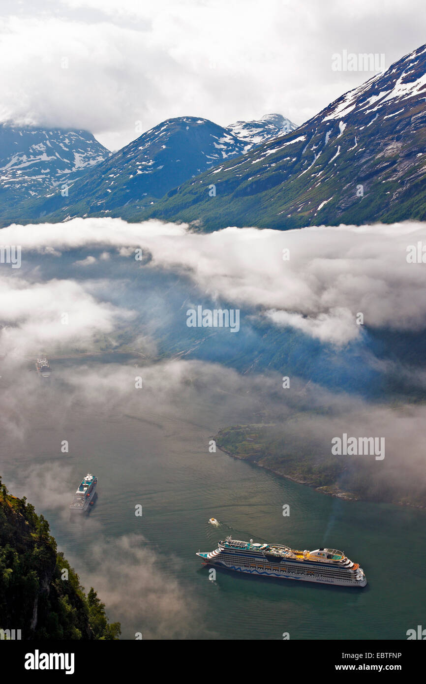 Geirangerfjord und Cruise Liner, Norwegen Stockfoto