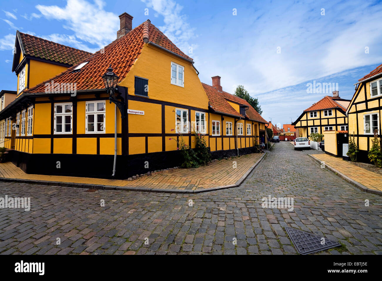 Gasse mit Fachwerkhäusern, Dänemark, Bornholm, Rönne Stockfoto