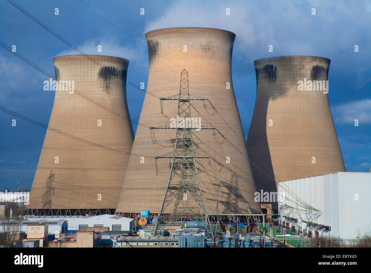 Englisches kraftwerk -Fotos und -Bildmaterial in hoher Auflösung – Alamy