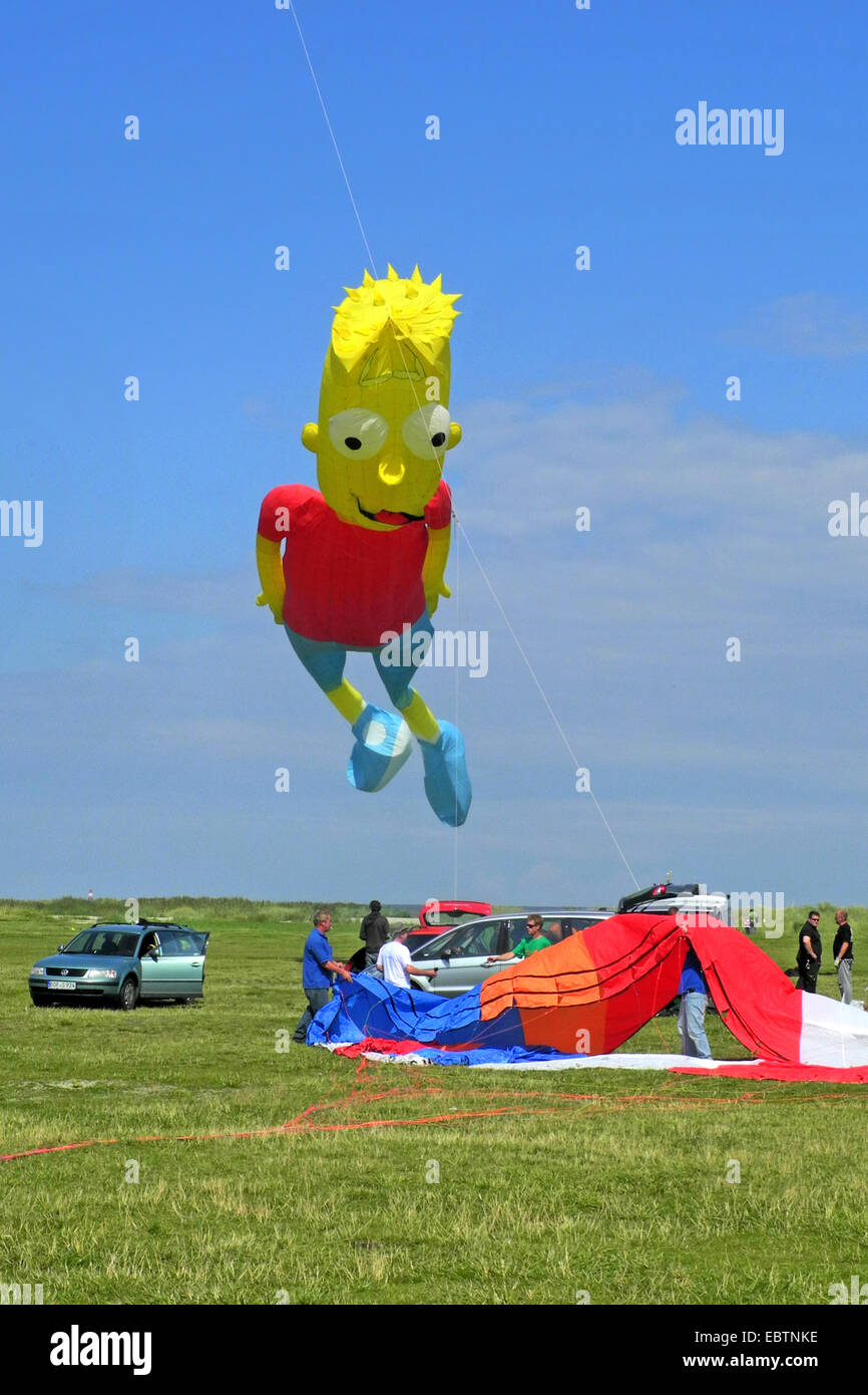 Kites auf dem Drachenfest in Schillig, Bart Simpson, Deutschland ...