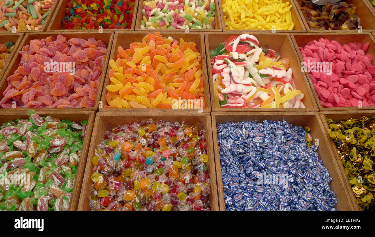 Süßigkeiten auf einem Markt, Alcudia, Mallorca, Balearen, Spanien Stockfoto