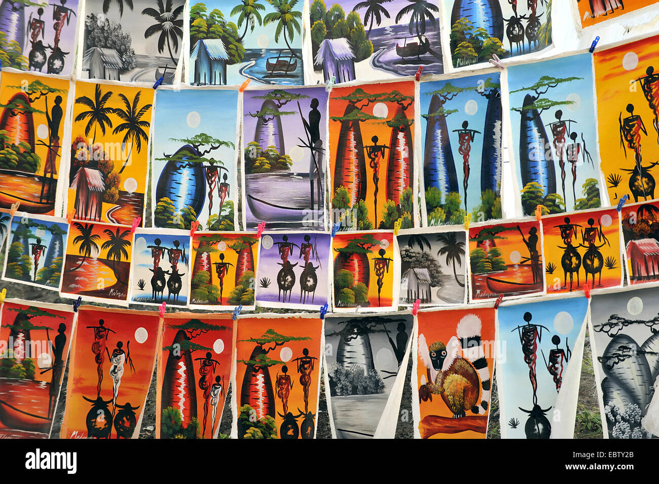 farbenfrohe Gemälde zum Verkauf, Madagaskar, Nosy be Stockfoto