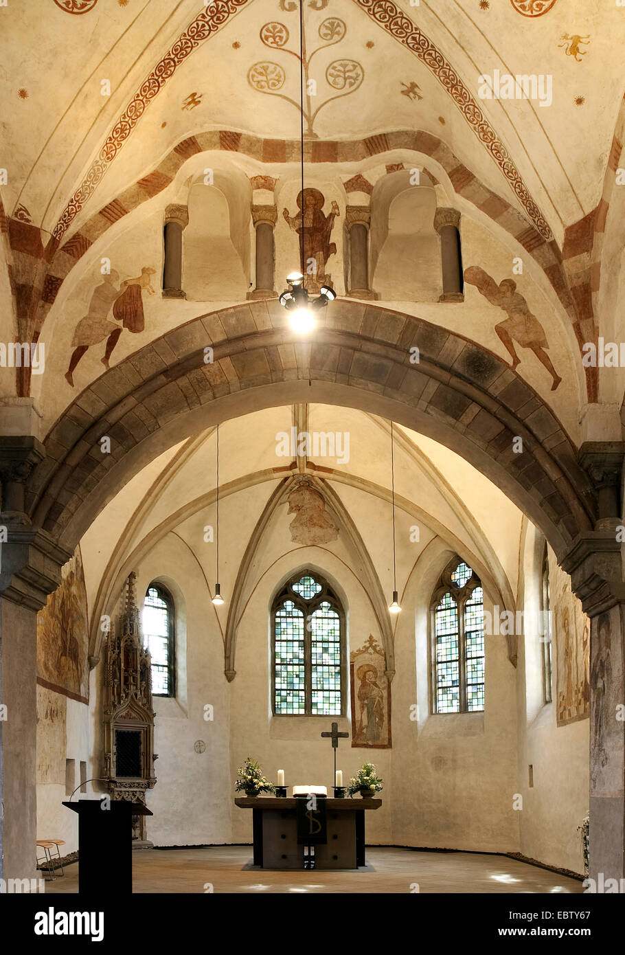 Innenansicht der 1000 Jahre alte Kirche in Stiepel, Stiepeler Dorfkirche, Deutschland, Nordrhein-Westfalen, Ruhrgebiet, Bochum Stockfoto
