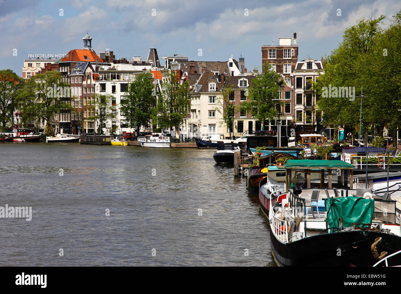 Stadt-Kanal in Amsterdam, Niederlande, Amsterdam Stockfoto