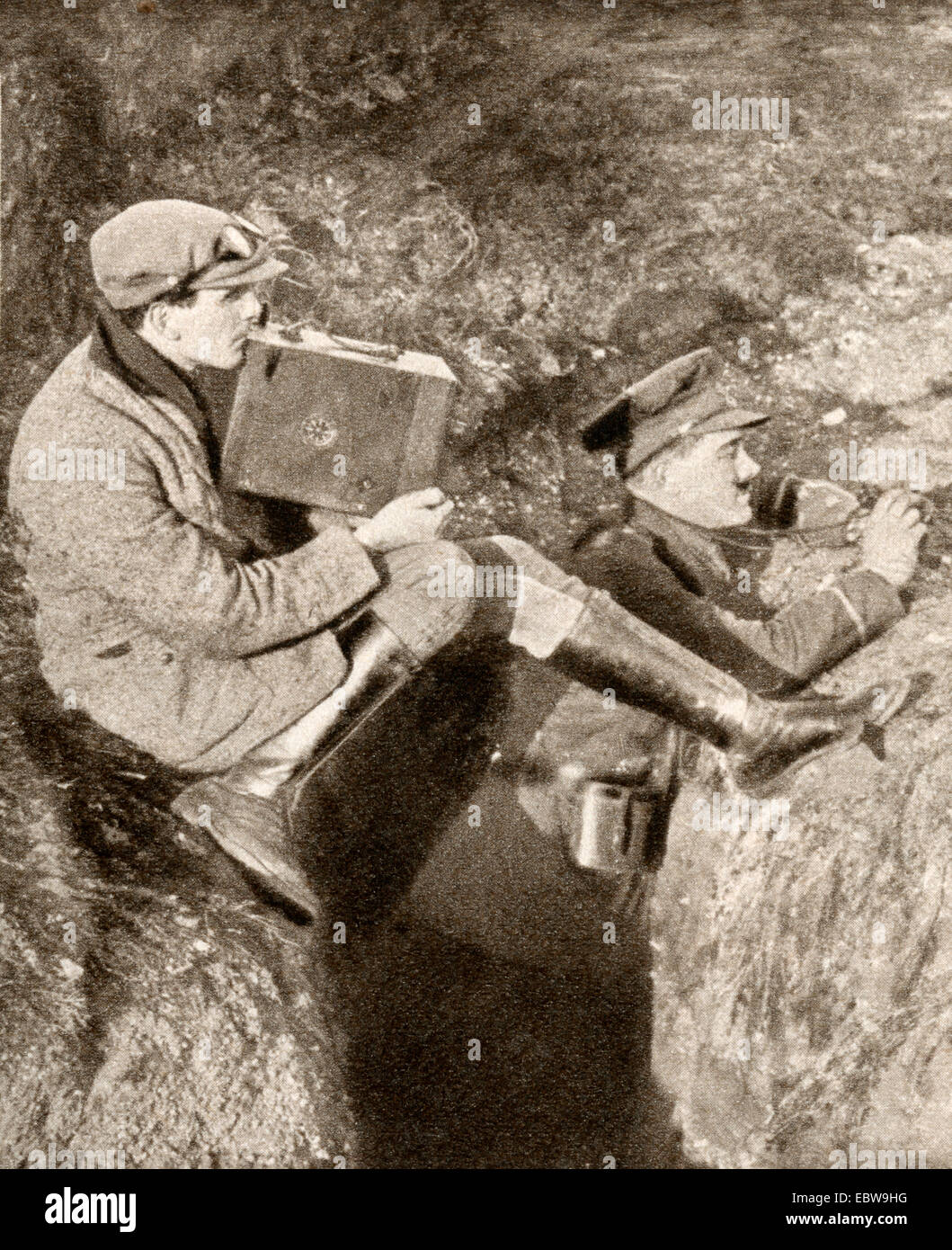 Geoffrey Malins, 1886-1940, Kameramann, wie hier bei der kämpfenden Linie im ersten Weltkrieg. Stockfoto